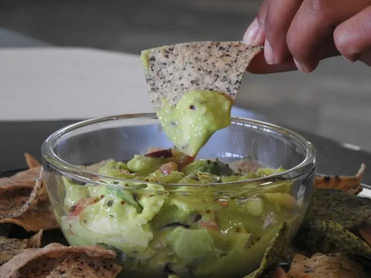 Tortilla Chips with Dip