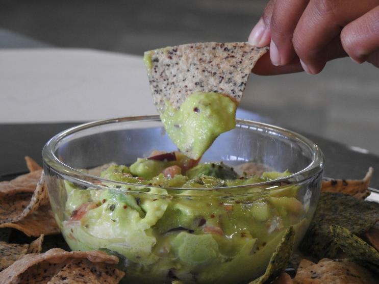 Tortilla Chips with Dip