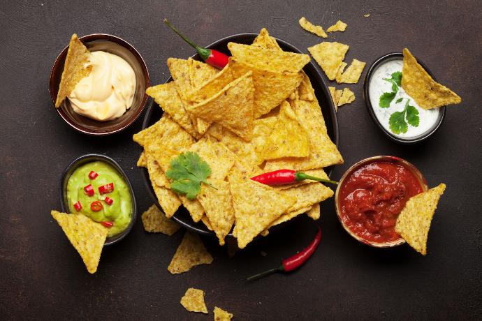 Tortilla Chips with Dip Tortilla Chips with Dip